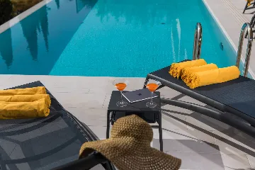 Modern Five-Bedroom Villa with Heated Pool, Orašac