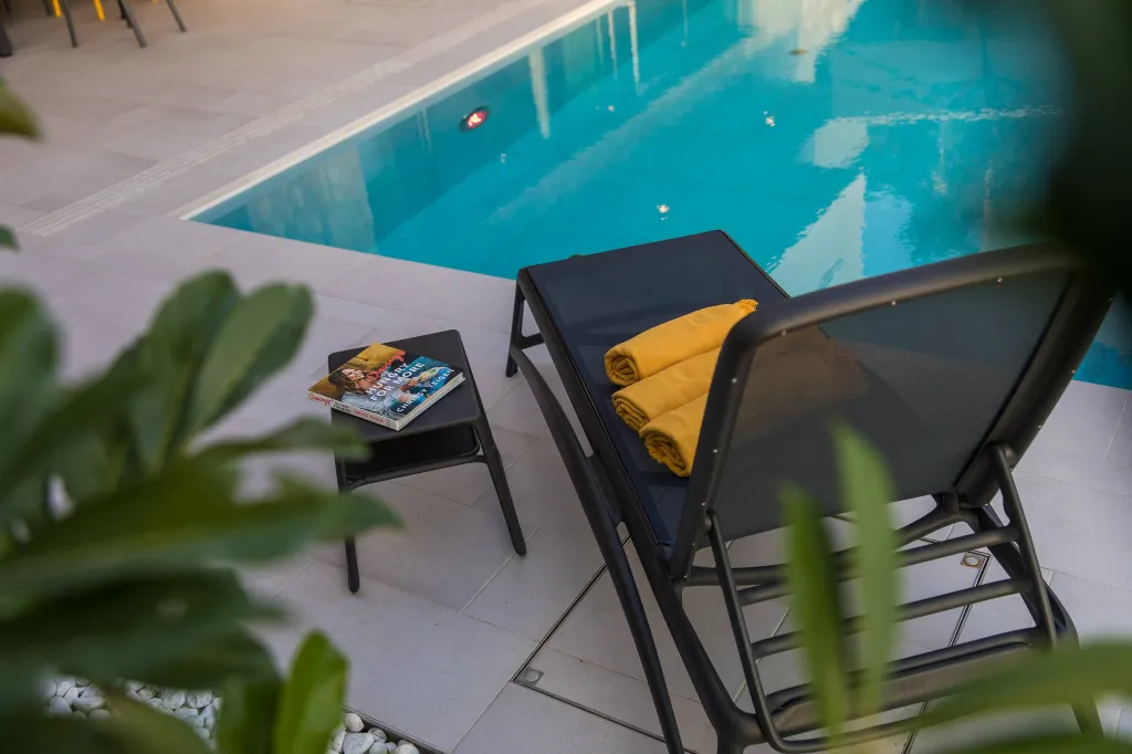 Modern Five-Bedroom Villa with Heated Pool, Orašac