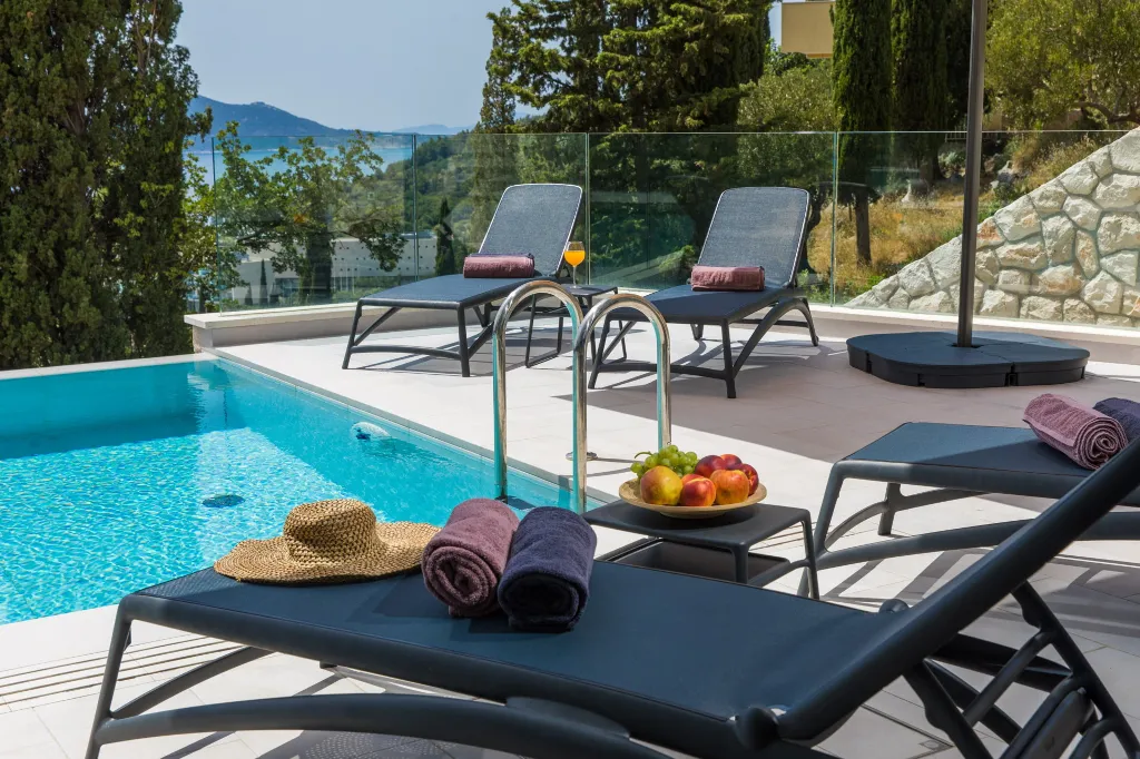 Contemporary Villa with Pool in Orašac