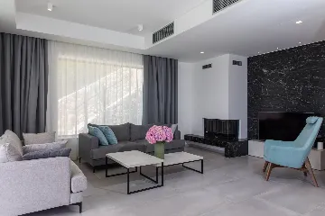 Contemporary Villa with Pool in Orašac