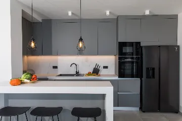 Contemporary Villa with Pool in Orašac