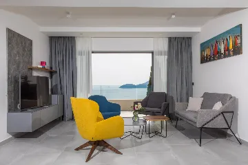 Contemporary Villa with Pool in Orašac