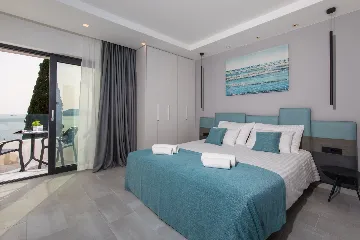 Contemporary Villa with Pool in Orašac