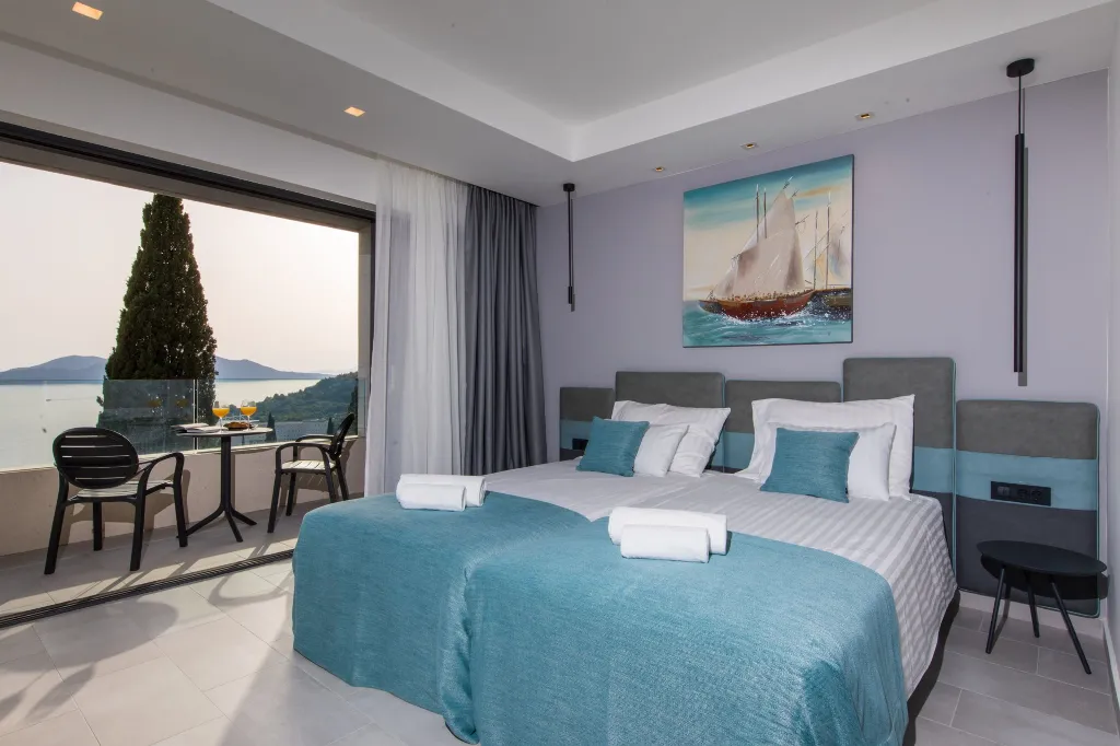 Contemporary Villa with Pool in Orašac