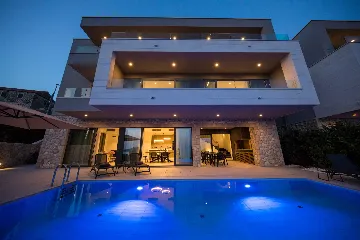 Contemporary Villa with Pool in Orašac