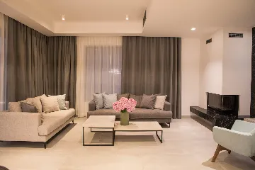 Contemporary Villa with Pool in Orašac