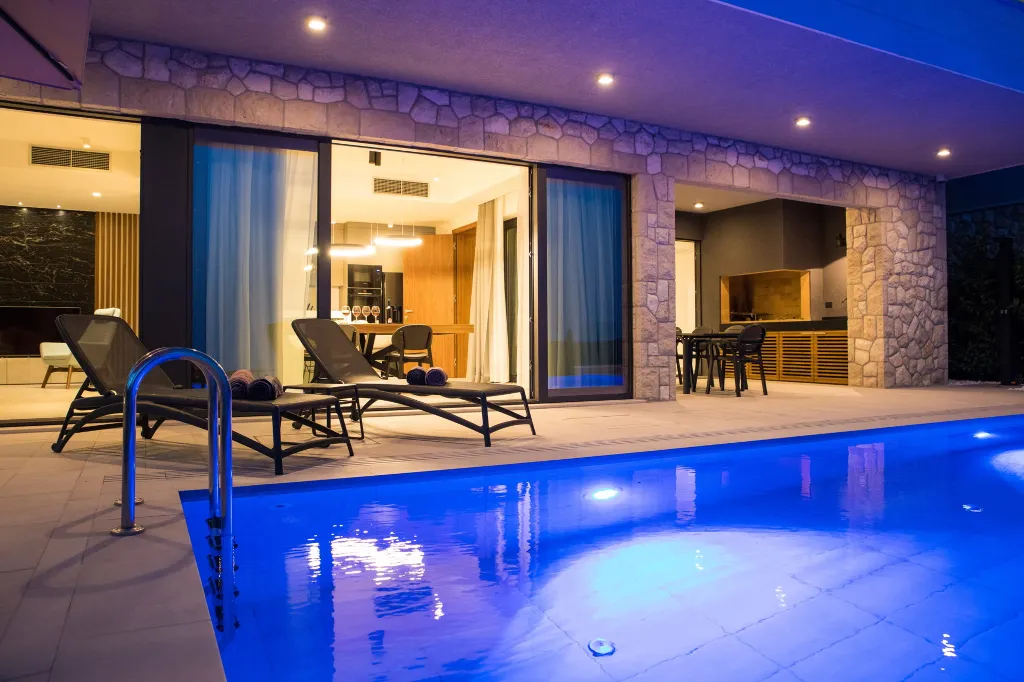 Contemporary Villa with Pool in Orašac