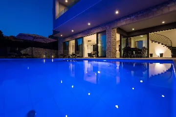 Contemporary Villa with Pool in Orašac