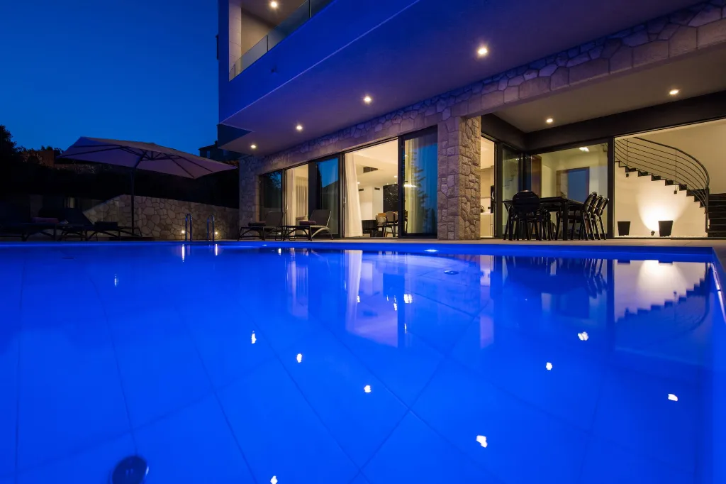 Contemporary Villa with Pool in Orašac