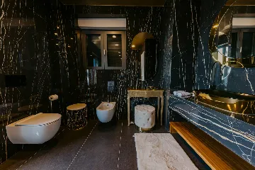 Modern 3-Bedroom Villa with Pool in Okrug Gornji