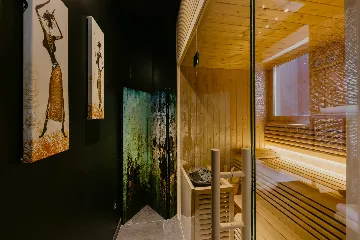 Modern 3-Bedroom Villa with Pool in Okrug Gornji