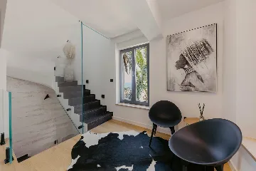 Modern 3-Bedroom Villa with Pool in Okrug Gornji