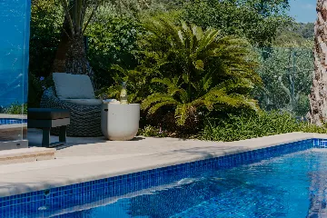 Modern 3-Bedroom Villa with Pool in Okrug Gornji