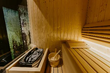 Modern 3-Bedroom Villa with Pool in Okrug Gornji