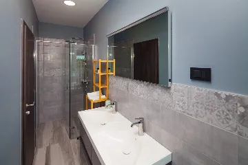 Spacious Modern Villa with Pool in Premantura