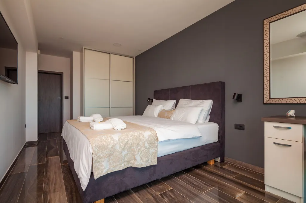 Spacious Modern Villa with Pool in Premantura