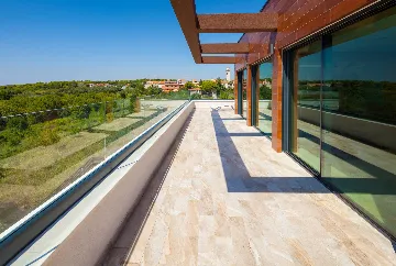 Family Villa with Pool in Premantura