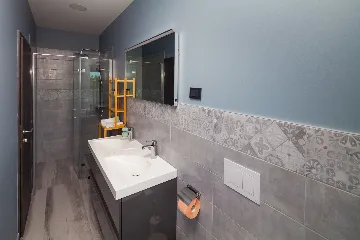 Family Villa with Pool in Premantura