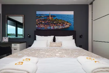 Family Villa with Pool in Premantura