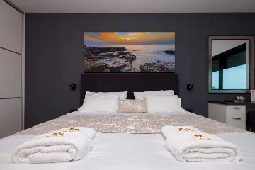 Family Villa with Pool in Premantura