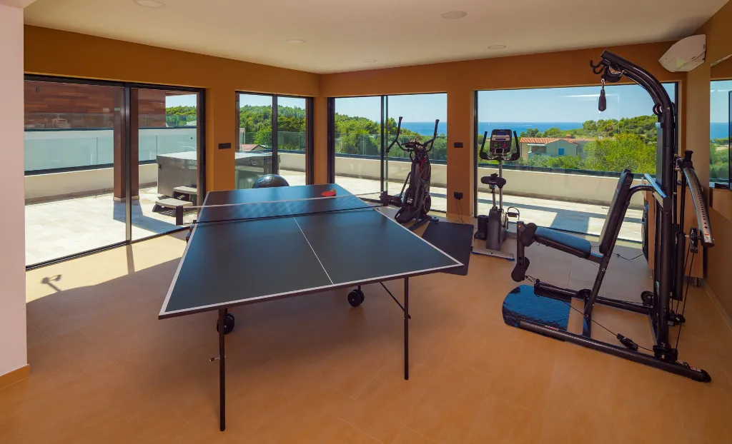 Family Villa with Pool in Premantura