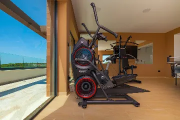 Family Villa with Pool in Premantura