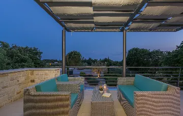 Family Villa with Pool and Sports, Svetvinčenat