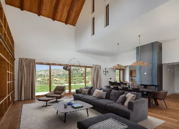 Modern Villa with Heated Pool in Šibenik