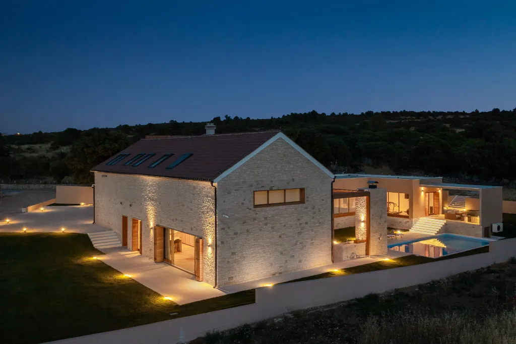 Modern Villa with Heated Pool in Šibenik