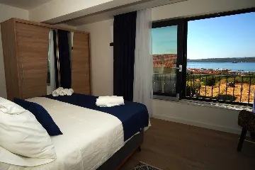 Contemporary 5-Bedroom Villa with Heated Pool, Seget Donji