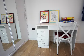 Contemporary 5-Bedroom Villa with Heated Pool, Seget Donji