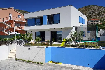 Contemporary 5-Bedroom Villa with Heated Pool, Seget Donji
