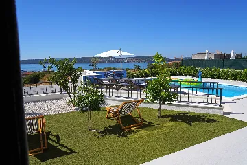 Contemporary 5-Bedroom Villa with Heated Pool, Seget Donji