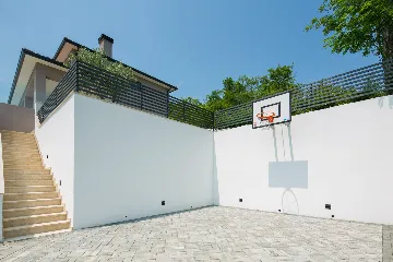 Modern Family Villa with Pool in Labin