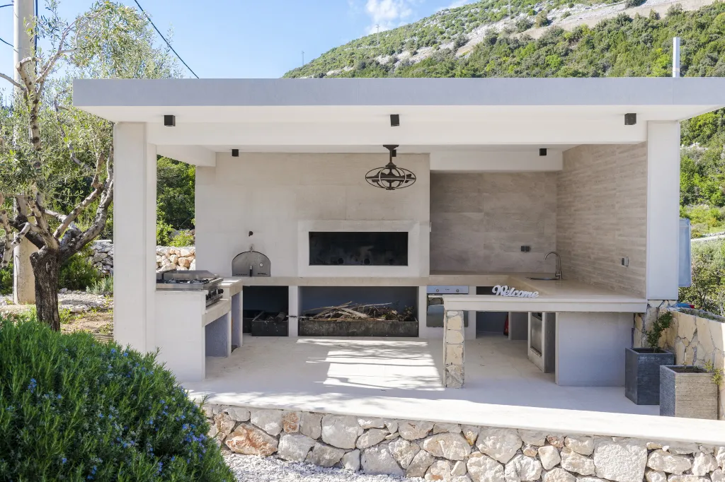 Seaside Stone Villa with Heated Pool, Slano