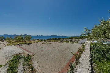 Seaside Stone Villa with Heated Pool, Slano