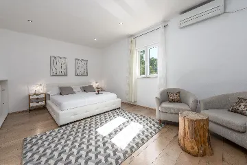 Seaside Stone Villa with Heated Pool, Slano