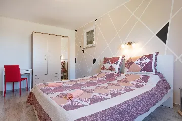 Family Villa with Pool in Kaštelir