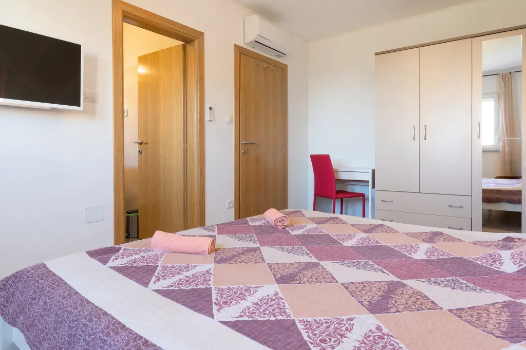 Family Villa with Pool in Kaštelir