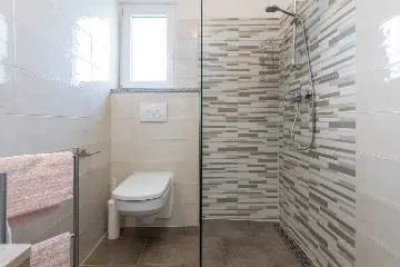 Family Villa with Pool in Kaštelir