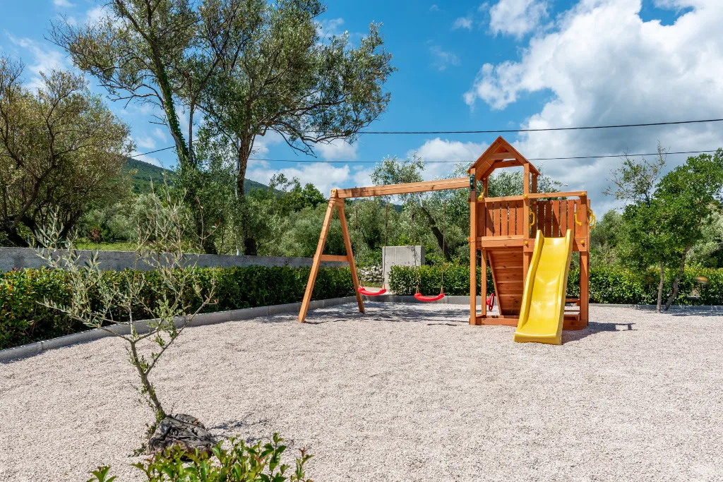 Modern Villa with Pool and Sauna in Labin