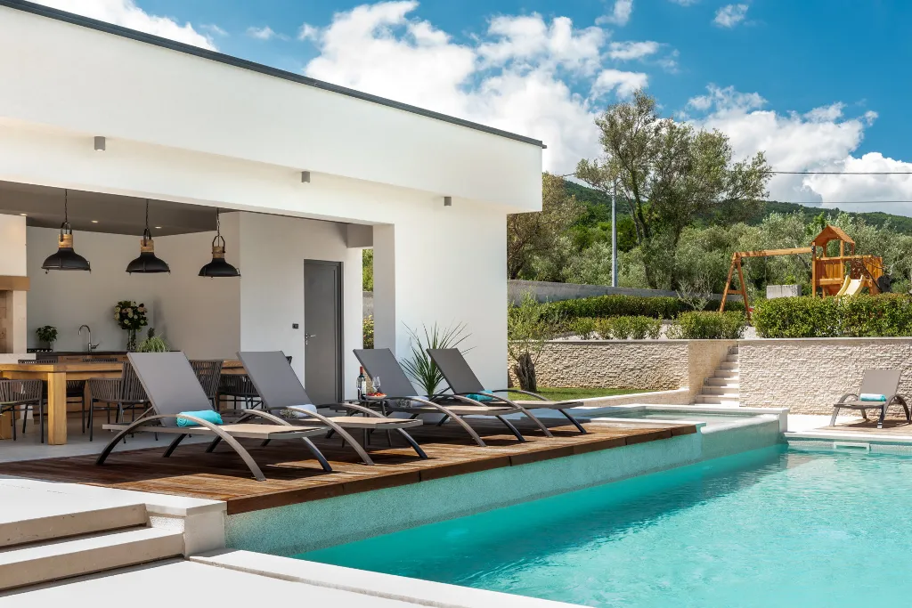 Modern Villa with Pool and Sauna in Labin