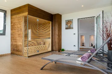 Modern Villa with Pool and Sauna in Labin