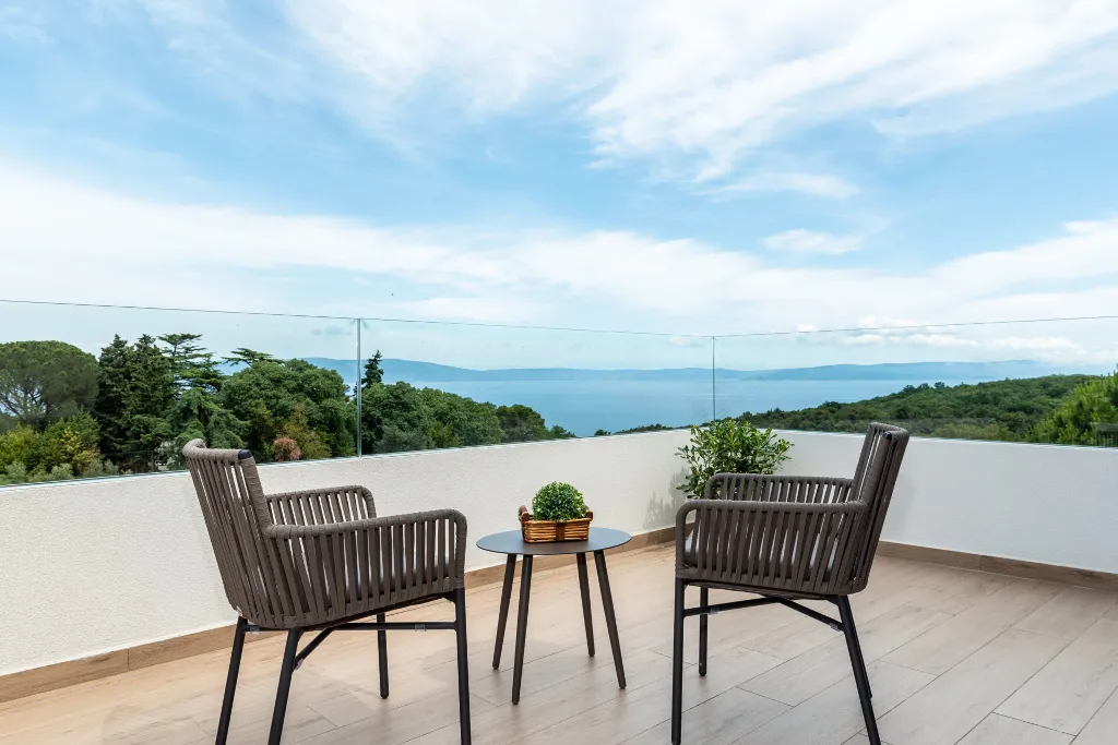 Modern Villa with Pool and Sauna in Labin
