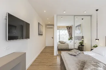 Modern Family Villa with Pool in Marina