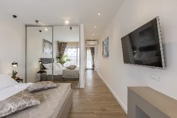 Modern Family Villa with Pool in Marina