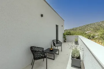 Modern Family Villa with Pool in Marina