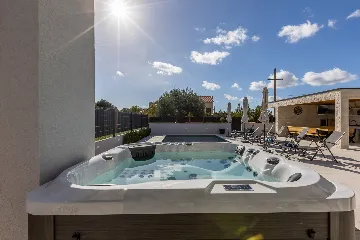 Modern Family Villa with Pool in Marina