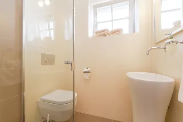 Spacious Countryside Villa with Pool near Marčana