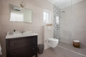 Stone Retreat Villa with Pool in Tučepi